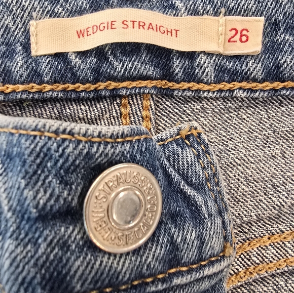 Levi's Blue Wedgie Straight Jeans - Picture 3 of 5